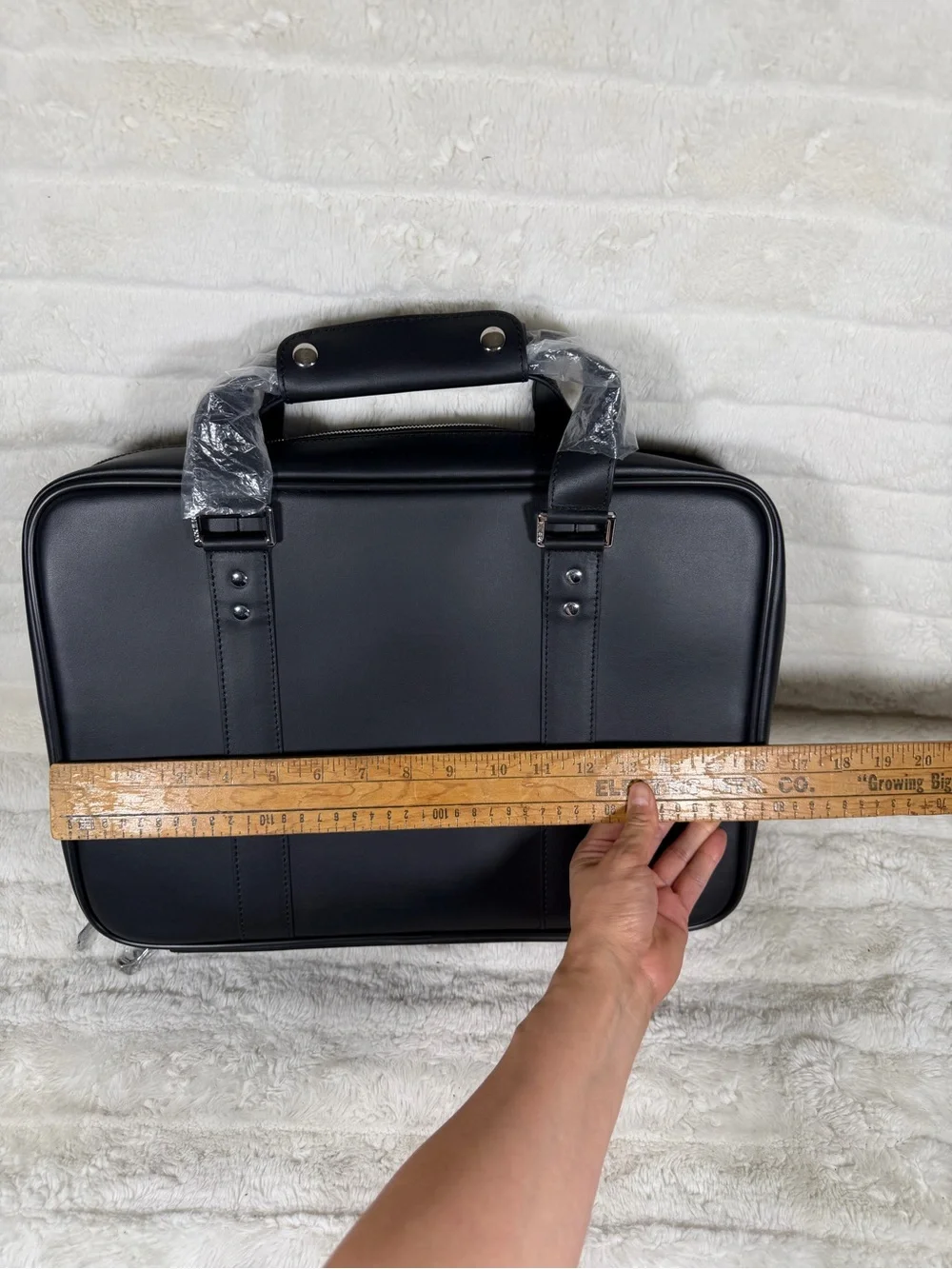 Vocier F25 Leather Briefcase - Black $445 Quiet Luxury